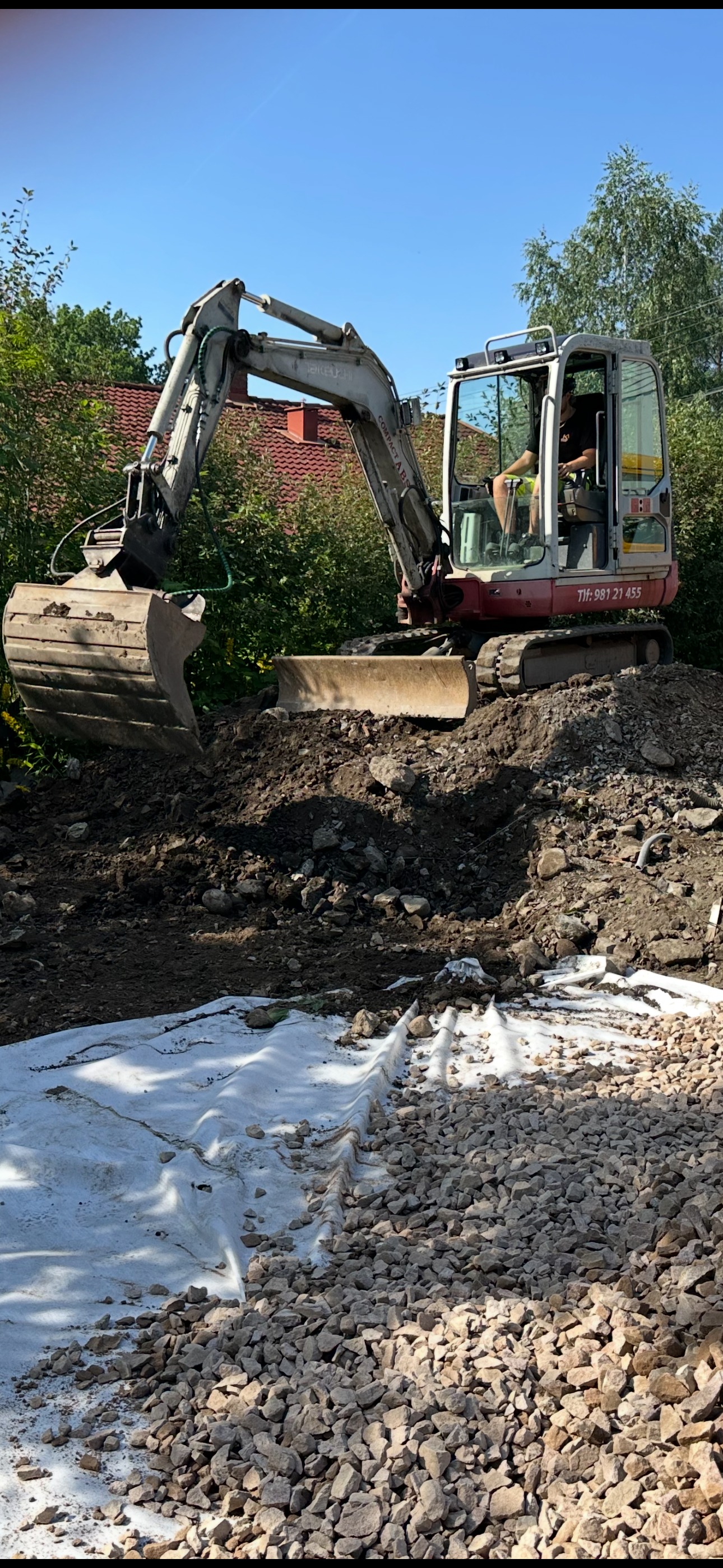 Takeuchi TB135 til utleie